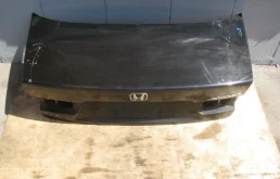 Крышка багажника для Honda Accord 2006 года на фотографиях