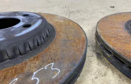 Тормозные колодки задние для Mercedes-Benz E class на фотографиях