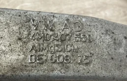 Кулак поворотный левый для Audi Q7 на фотографиях