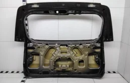 Двери для Kia Carnival на фотографиях