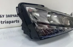 Фара ксенон левая для Skoda Rapid 2023 года на фотографиях