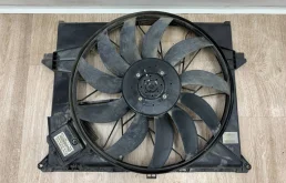 Диффузор вентилятора для Mercedes-Benz GL class на фотографиях