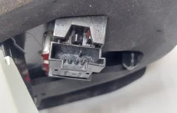 Фонарь внутренний правый для Mercedes-Benz E class 2009 года на фотографиях