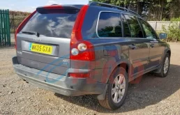 Двери для Volvo XC90 2003 года на фотографиях