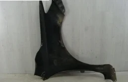 Крылья для Toyota Corolla 2011 года на фотографиях