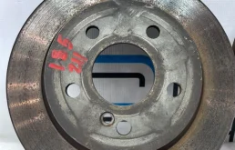 Диски тормозные передние (комплект) для Mercedes-Benz E class на фотографиях