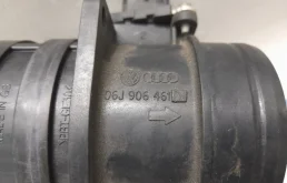 Датчик массового расхода воздуха для Volkswagen Passat 2014 года на фотографиях