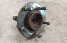 Ступица колеса задняя левая для Mitsubishi ASX 2011 года на фотографиях