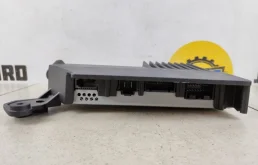 Магнитола для Volvo XC90 2018 года на фотографиях