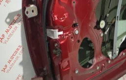 Дверь передняя правая для Mazda CX 7 2006 года на фотографиях