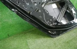 Дверь задняя левая для BMW 5er 2021 года на фотографиях