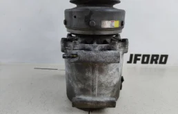 Компрессор кондиционера для Mitsubishi Pajero Sport на фотографиях