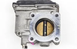 Дроссельная заслонка для Toyota Corolla на фотографиях