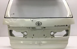 Дверь багажника для Toyota Alphard на фотографиях