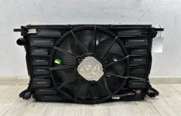 Кассета радиаторов для Audi Q7 4M 2015+