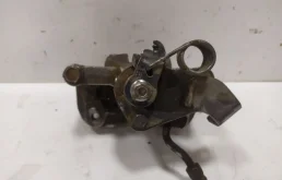 Суппорт задний левый для Hyundai Solaris 2013 года на фотографиях