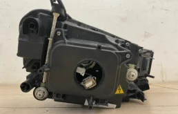 Фара ксенон левая для Volkswagen Touareg на фотографиях