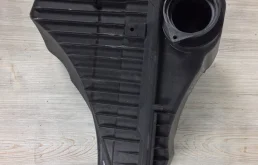 Корпус воздушного фильтра для Audi Q7 на фотографиях