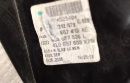 Зеркало боковое правое для Audi Q7 2008 года на фотографиях