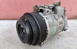 Компрессор кондиционера для Mercedes-Benz CLK class 2000 года на фотографиях