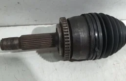 Привод передний левый для Hyundai Solaris 2013 года на фотографиях