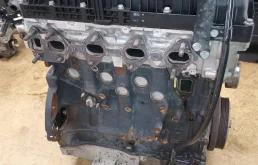 Двигатель без навесного для Kia Sorento 2009 года на фотографиях