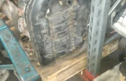 Двигатель без навесного для Chrysler 300C 2011 года на фотографиях