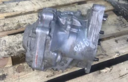 Редуктор переднего моста для Toyota RAV4 на фотографиях