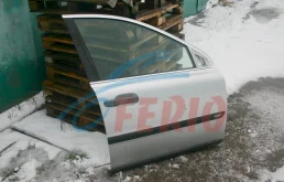 Двери для Volvo XC90 2003 года на фотографиях