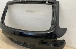 Крышка багажника для Audi Q7 на фотографиях