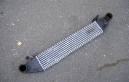 Интеркулер для Mercedes-Benz C class 2012 года на фотографиях