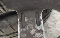 Диск колесный литой для Volvo XC90 2006 года на фотографиях