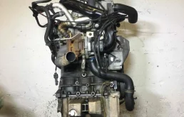 Двигатель без навесного для Skoda Roomster на фотографиях