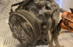 Компрессор кондиционера для Honda Civic 2006 года на фотографиях