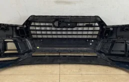 Усилитель переднего бампера для Audi Q7 на фотографиях