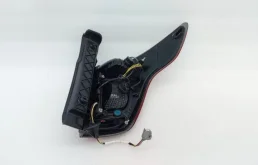 Фонарь левый для Ford Explorer на фотографиях