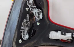 Фонарь правый для Volvo C30 на фотографиях