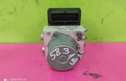 Блок ABS для Skoda Rapid 2014 года на фотографиях