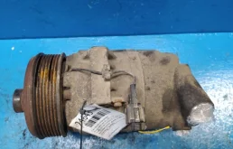 Компрессор кондиционера для Nissan Pathfinder на фотографиях