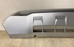 Накладка переднего бампера для Mitsubishi Pajero Sport 2024 года на фотографиях