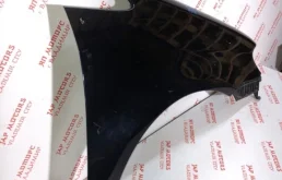 Крылья для Volkswagen Touran 2008 года на фотографиях