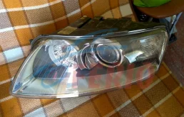 Фара правая ксенон в сборе для Volkswagen Touareg I (7L) 2002-2010