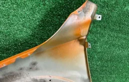 Крыло правое для Audi Q3 2011 года на фотографиях