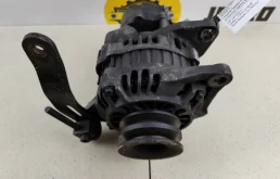 Генератор для Mitsubishi Pajero Sport на фотографиях