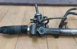 Электроусилитель руля для Opel Astra на фотографиях