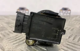 Катушка зажигания для Volvo XC90 на фотографиях