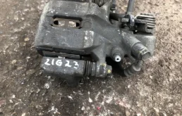 Суппорт задний правый для Honda Civic 2006 года на фотографиях