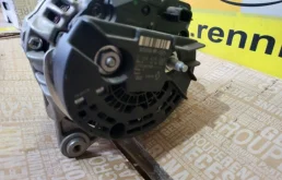 Генератор для Renault Fluence 2009 года на фотографиях