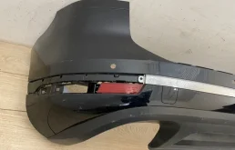 Бампер задний для Volkswagen Touareg 2018 года на фотографиях