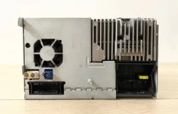 Магнитола для Volkswagen Touareg на фотографиях